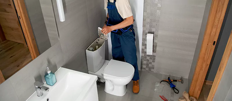 Plumber For Toilet Repair in Oshawa